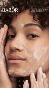 Nuevos productos en nuestro centro ⭐️, Quieres empezar una rutina en casa y  no sabes como ? , Pásate por nuestro centro y haremos una valoración  totalmente gratuita 🥰, B A B O R 🌹 , Marca vegana, ...