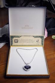 We leverage cloud and hybrid datacenters, giving you the speed and security of nearby vpn services, and the ability to leverage services provided in a remote location. Peterman Fox Heart Of The Ocean Necklace Titanic Rose Movie Prop Coa On Popscreen