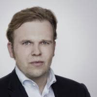 1300+ profils pour “Streb”