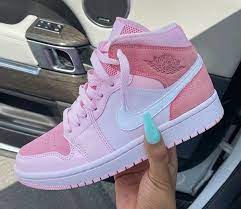 Basket jordan air jordan 1 low arctic pink rose. Rose Gold Air Jordan 1 Femme Pastel Novocom Top