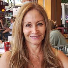 Dra. Elizabeth Adela Santos Ramos Médico general, Iquique