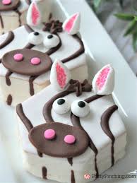 Using the most adorable party snack on the block, birthday cake mini. Zebra Cakes Little Debbie Zebra Cakes Partypinching Com Snack Cakes