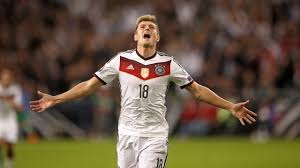 Toni kroos german soccer player. 2560x1440 Toni Kroos 1440p Resolution Wallpaper Hd Sports 4k Wallpapers Wallpapers Den