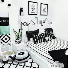 Kamu bisa membuat hiasan untuk dinding kamar kamu agar terlihat lebih indah dan menarik untuk dilihat. Hiasan Dinding Kamar Tidur Kreatif Ide Dekorasi Kamar Ide Dekorasi Kamar Tidur Ide Kamar Tidur