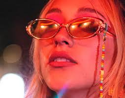 Glenda Model Projects :: Photos, videos, logos, illustrations and branding  :: Behance