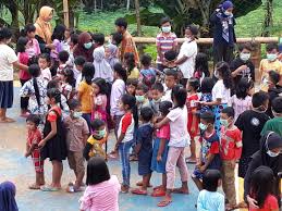 Getaran gempa dirasakan di sejumlah daerah. Gempa Blitar Bikin Warga Di Malang Makin Trauma