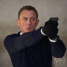 The second, quantum of solace, was released in the uk in october of 2008 and in the. Daniel Craig Fine Receding Hairstyle Man For Himself
