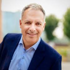 Why giving feedback is arrogance and reactions are better