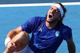 The age gap between djokovic and tsitsipas is the largest for a french open men's final since mats wilander, 17, defeated guillermo vilas, 29, in 1982. Js5qytxbrn7k0m