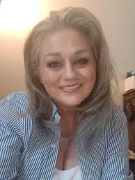 Jessica Lynn Mullins, 50 from Tazewell passed away Monday May 5, 2025, at  her home in Tazewell, TN. Jessica was loved by her family and many friends.  She never met a stranger,