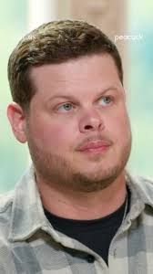 So what we thinking after the first three episodes? Will I figure out who  the traitor is? Or will they take me out before I get the chance? ⚔️  #TheTraitorsUS