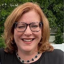 Melissa Muntz's Instagram, Twitter & Facebook