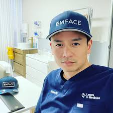 Dr Darren Ng (@doctordarren) • Instagram photos and videos