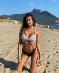 She came into media after marrying her husband ciro in 2014. See The Beautiful Girlfriend Of The European Golden Boot Ciro Immobile