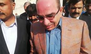 Property tycoon Malik Riaz to face contempt case next week
