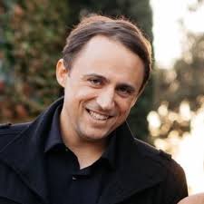 Ryan Rigney (@RyanRigneySIMON)