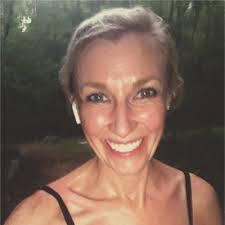 Barbara Nalette's Instagram, Twitter & Facebook