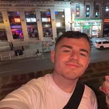 Caitlin Roddy (@roddy_caitlin)