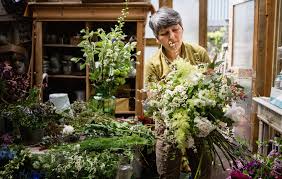 Need flowers to be delivered in london? Blue Lavender Exquisite Florist Flower Shop In Barnes London Sw13 Uk