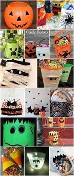 30 Diy Trick Or Treat Bags You Can Make Easily For Halloween Diy Trick Or Treat Bags Trick Or Treat Bags Easy Halloween Crafts