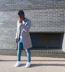 Grey Long Coat Blue Biker Jeans White Air Force 1 Low Men S Fashion Men S Style Mens Outfits Mens Fashion Blog Long Grey Coat