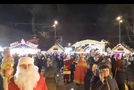 Із 20 березня у києві посилюють карантинні обмеження. Lokdaun Po Lvivski U Centri Mista Turisti I Gorodyani Masovo Ignoruyut Karantin Foto Video Chetverta Studiya