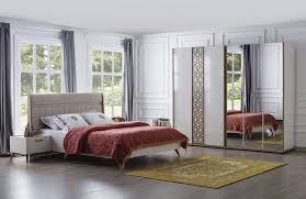 Evinizin en özel kısmı yeni model ve uygun fiyatlı ürünlerimizi görmek, hayal etmek için inceleyin. Yatak Odalari Icin 70 Fikir Yatak Yatak Odalari Mobilya