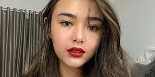 Sulit Dapat Pasangan, Amanda Manopo Akui Banyak Laki-laki Minder saat  Mendekatinya