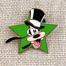 Disney The Disney Store Goofy Star In A Top Hat Pin The Stand Alone Disney Store Hat Pins Goofy