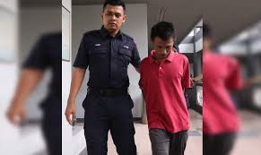 Ada dua perkara yang membolehkan kanun ini diguna pakai 1 seksaan bagi kesalahan yang dilakukan dalam malaysia. 3 Anggota Polis Didakwa Peras Ugut 2 Warga Bangladesh