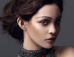 Farah Hasan's Instagram, Twitter & Facebook