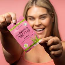 Face Masks Available for Large Pores