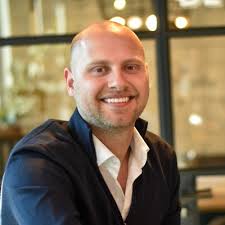 Benjamin van Hassel op LinkedIn: #jubileum #10jaarbijdriessengroep  #trotsopijk #softwaredevelopment…