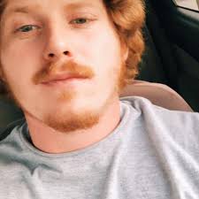 Be careful if your getting gas at the shell off 75 at NE Bitchton RD sign  says one thing the pump says different the pictures speak for itself