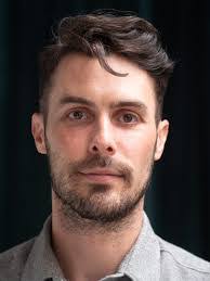 Andrew Bateman's Instagram, Twitter & Facebook