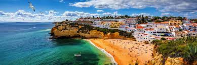 | soaring cliffs, sea caves, golden beaches, scalloped bays and sandy islands draw over four million visitors to the algarve each. Portugal Blitz Reisen