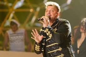 Maybe you would like to learn more about one of these? Promi Big Brother 2015 Menowin Frohlich Mit Im Haus