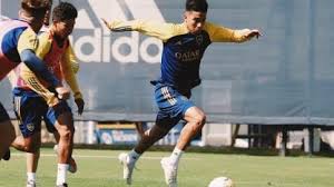 El encuentro se disputa este miércoles 10 de julio en el estadio caliente, situado en tijuana. Asi Formaria Boca En Los Amistosos Contra Arsenal Mix De Titulares Suplentes Y Pibes Tyc Sports