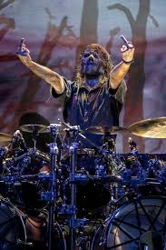 After a year of touring, it has been confirmed that alessandro venturella and jay weinberg were the new bassist and drummer of slipknot. Jay Weinberg Slipknot Slipknot Slipknot Band Heavy Metal Music