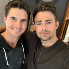 Jonathan Bennett added a new photo.