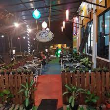 Salah satu rumah makan muslim yang terkenal di bali yaitu rm. Rumah Makan Bidadari Restoran Indonesia