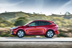 So gewann die schulterbreite vorne um 43. Ford Kuga 2020 Test Infos Daten Hybrid Adac