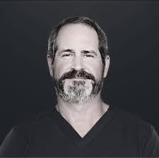 Christina Warlick's Instagram, Twitter & Facebook