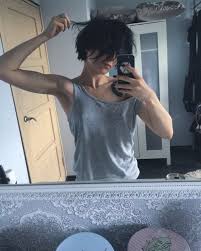 Tomboyland Tomboyhairstyles Tomboyland In 2020 Androgynous Hair Lesbian Hair Tomboy Hairstyles