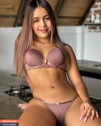 Hellen Velasquez Aka Hellenvelasquezz Nude Leaks Onlyfans Photo  Faponicsexiezpix Web Porn