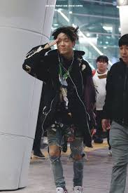Ikon debuted to many rookie of the year awards. Pin By Iker Romero Candia On Bobby Ikon Airport Style B I Ikon Ikon Boy Idols