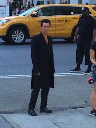 Résultat de recherche d'images pour "la tour sombre film"