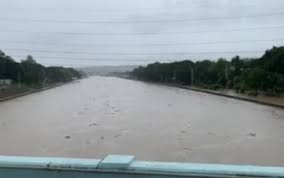 The water level went down to 15.5 meters as of 2:48pm. Sz6p9lm2hz6lym