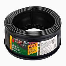 Use chalk spray, hoses or twine to lay out your landscape patterns before breaking ground. Vigoro 20 Feet Coiled Landscape Edging Hd Canada The Home Depot Canada