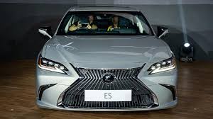 Test drive used lexus es 250 at home from the top dealers in your area. 2019 Lexus Es 250 Luxury Price Specs Reviews News Gallery 2021 Offers In Malaysia Wapcar